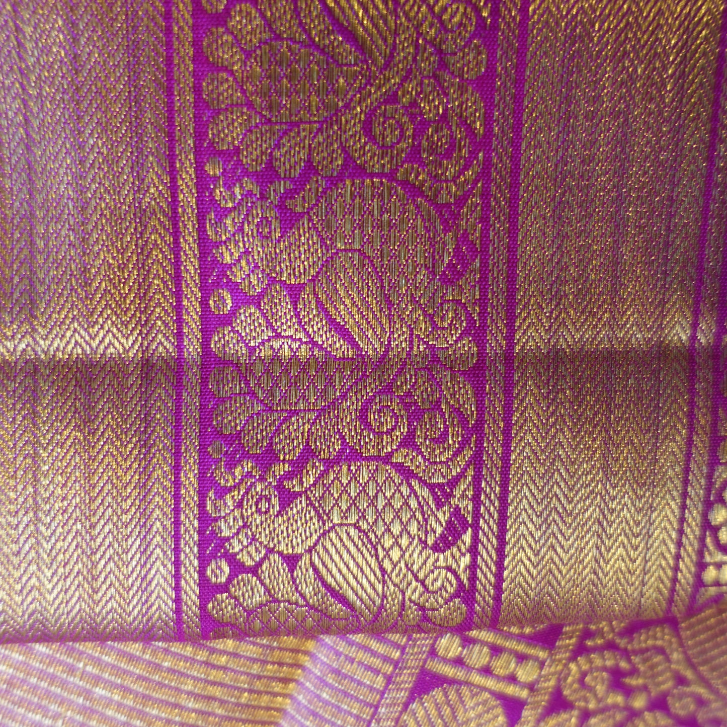 BAGEECHA | Baby Pink Korvai Pure Silk Kanjeevaram Saree with Bright Magenta Border